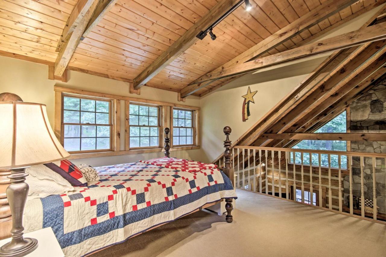 Creekside Berkeley Springs Cabin On 35 Acres! Exteriör bild