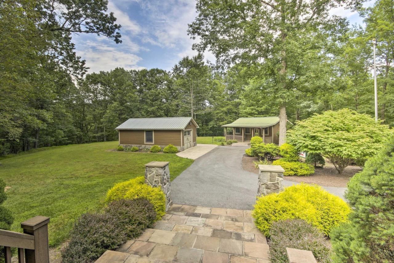 Creekside Berkeley Springs Cabin On 35 Acres! Exteriör bild
