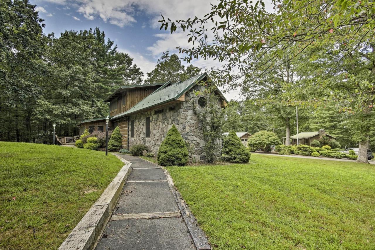 Creekside Berkeley Springs Cabin On 35 Acres! Exteriör bild